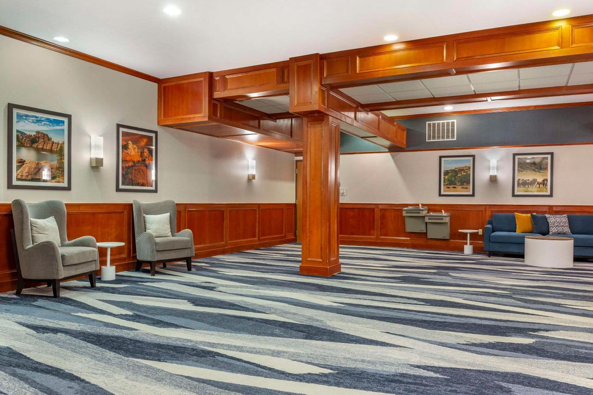 Comfort Inn & Suites Rapid City Near Mt Rushmore Zewnętrze zdjęcie