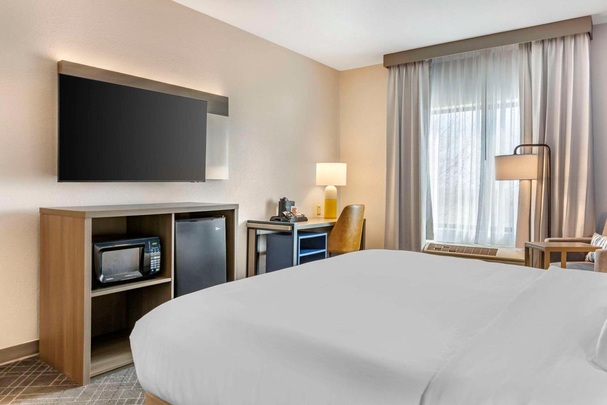 Comfort Inn & Suites Rapid City Near Mt Rushmore Zewnętrze zdjęcie